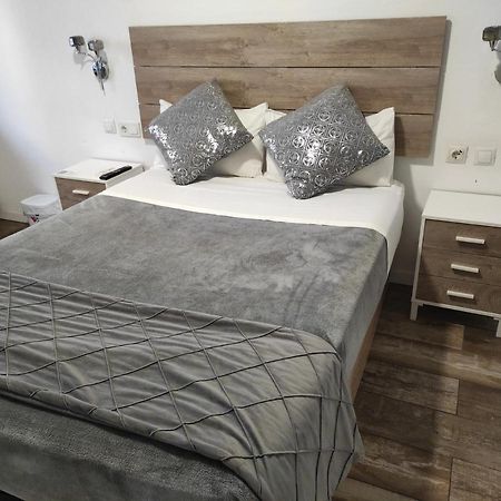 Hostal Olozaga Аликанте Экстерьер фото