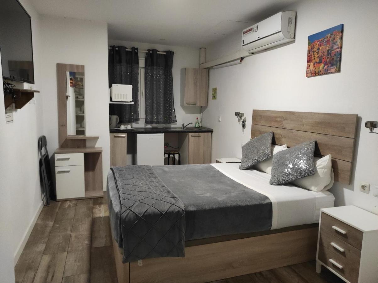 Hostal Olozaga Аликанте Экстерьер фото