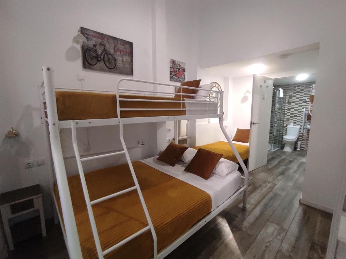 Hostal Olozaga Аликанте Экстерьер фото