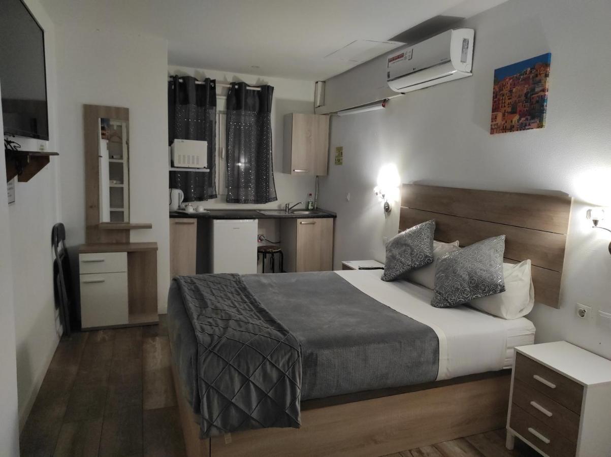 Hostal Olozaga Аликанте Экстерьер фото