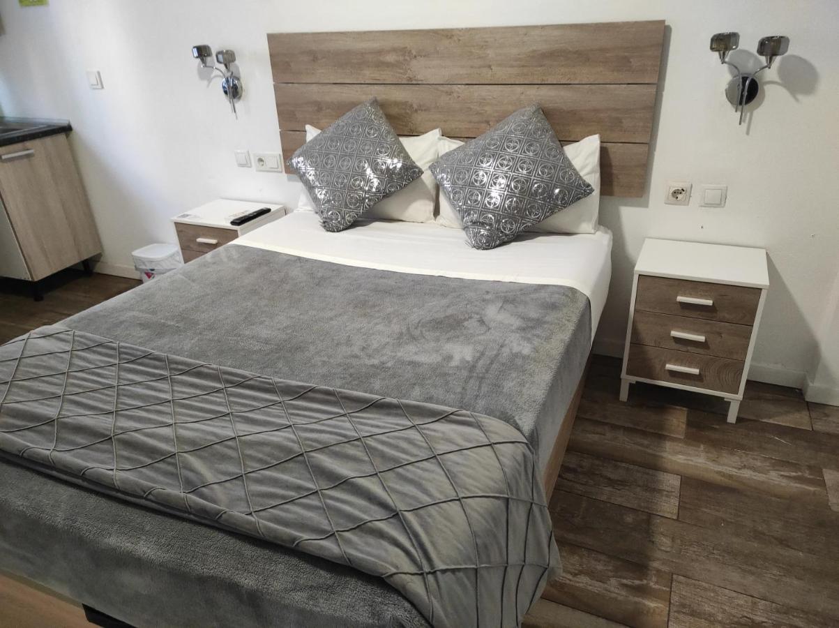 Hostal Olozaga Аликанте Экстерьер фото