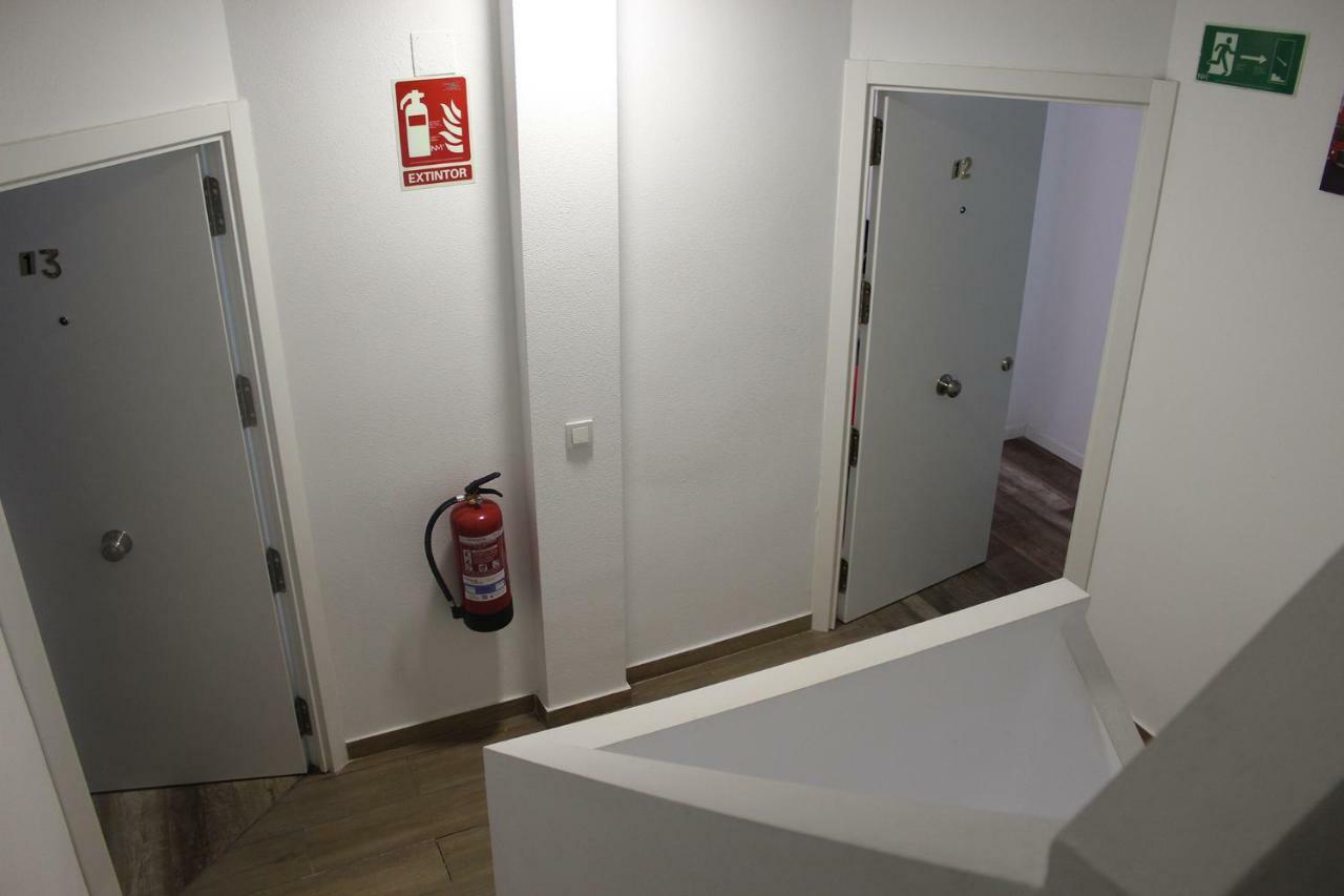 Hostal Olozaga Аликанте Экстерьер фото